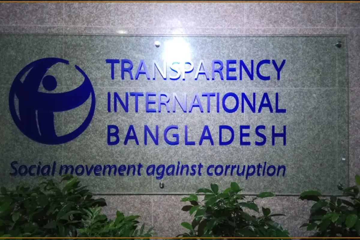 কমিশন হচ্ছে, স্বাধীনতা নিয়ে প্রশ্ন তুলল টিআইবি