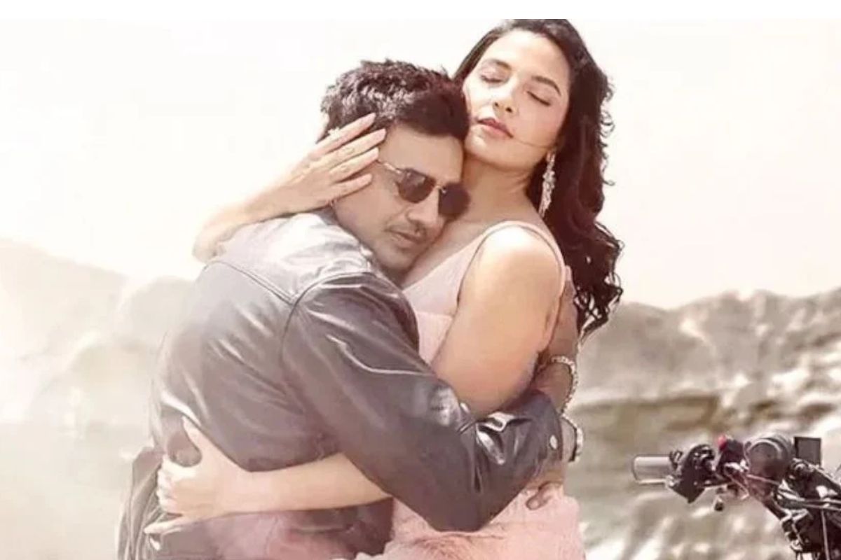 পূজায় ফিরছে দেব-শুভশ্রীর জুটি, ‘তোর শুধু তোর’ গানে নয়া চমক