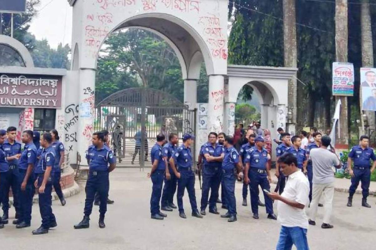 শিবির-ছাত্রদল উত্তেজনার পরও থমথমে ইবি ক্যাম্পাস