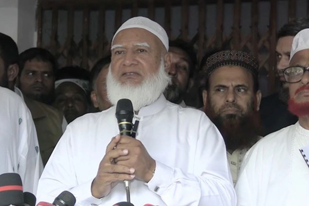‘সংসদে কথা বলার সুযোগ না পাওয়ায় রাজপথে নামতে হয়েছে’