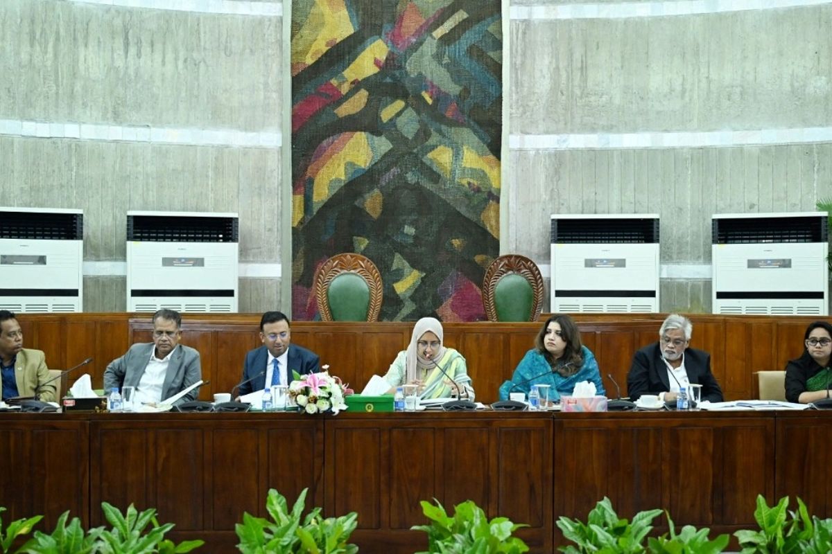 হাসিনাকে ফেরাতে কূটনৈতিক ও আইনগত উদ্যোগ অব্যাহত