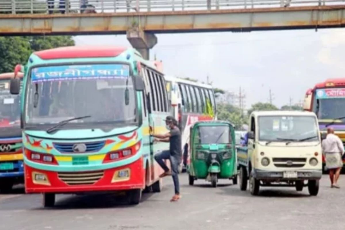 বাস ভাড়া বাড়িয়ে প্রজ্ঞাপন জারি