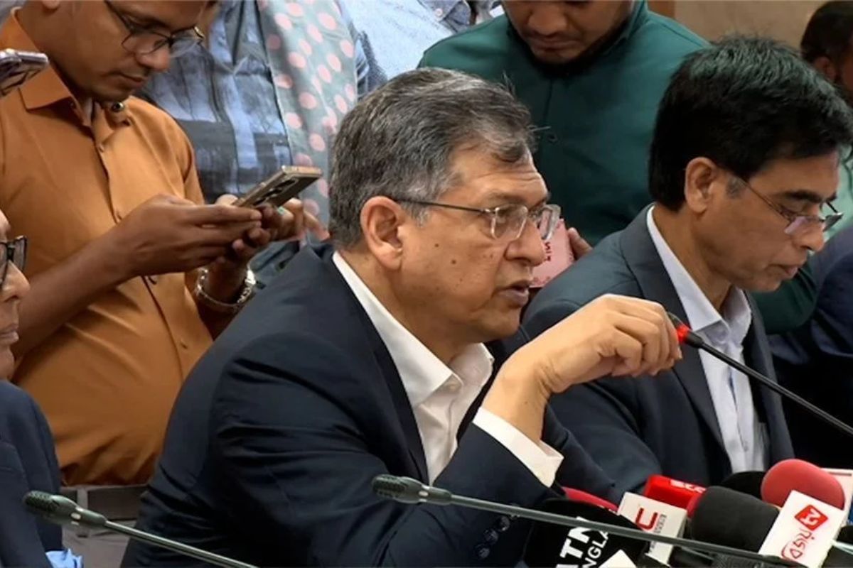 সাইবার সুরক্ষা আইনে গণমাধ্যমকর্মীরা হয়রানির শিকার হবেন না: স্বরাষ্ট্রমন্ত্রী