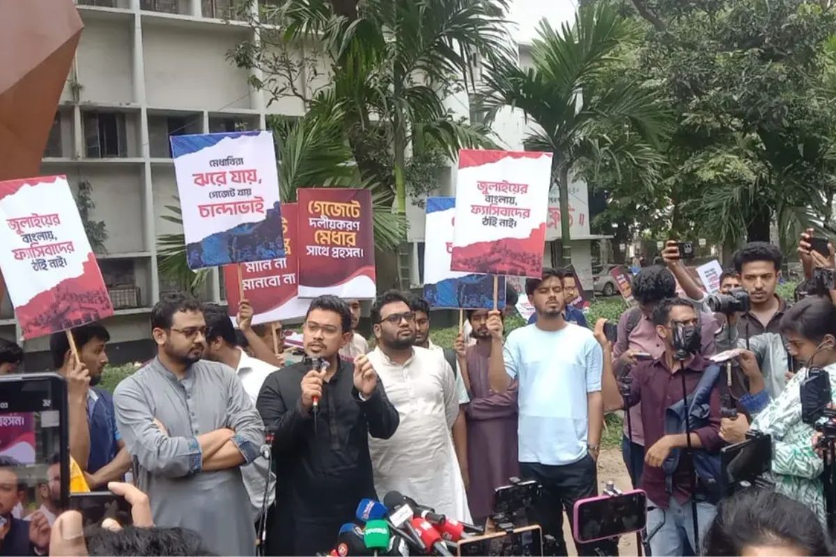 বিএনপির পায়ের তলায় মাটি নেই: ভিপি সাদিক কায়েম