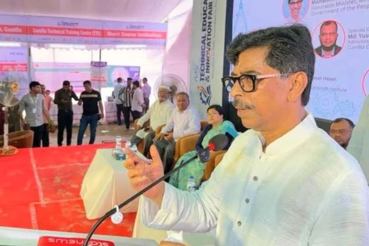 কৃষিপণ্যকে প্রধান রপ্তানি পণ্য করতে কাজ করছে সরকার: কৃষিমন্ত্রী