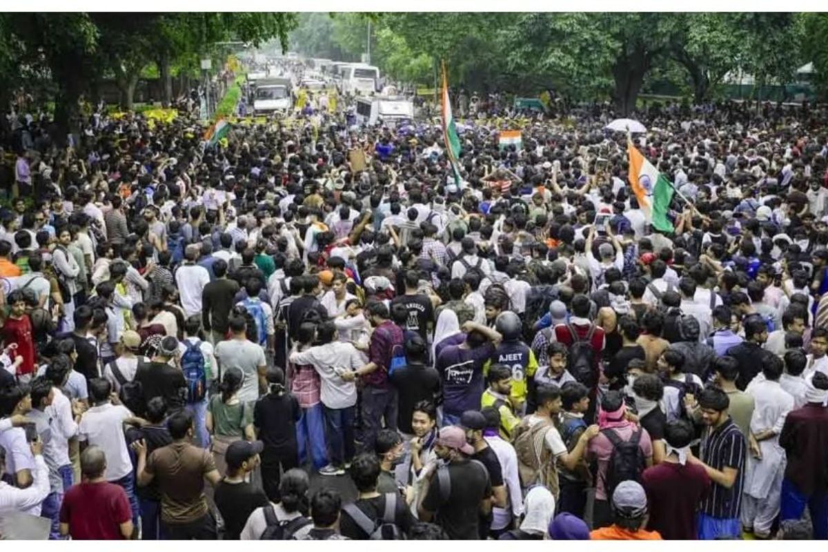 আন্দোলনে উত্তাল ভারত, চাপে কি মোদি সরকার?