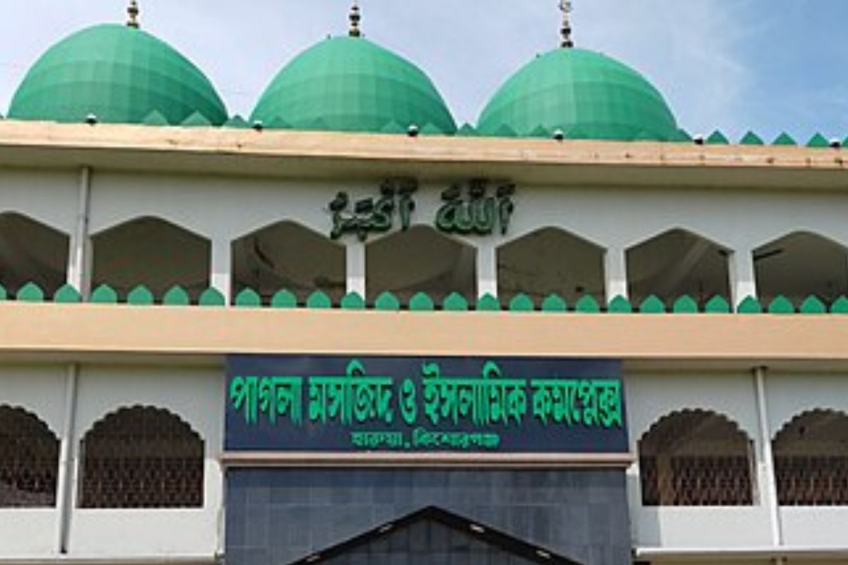 পাগলা মসজিদের দানবাক্সে মিলল ১ হাজার ৪৪ ভরি স্বর্ণ