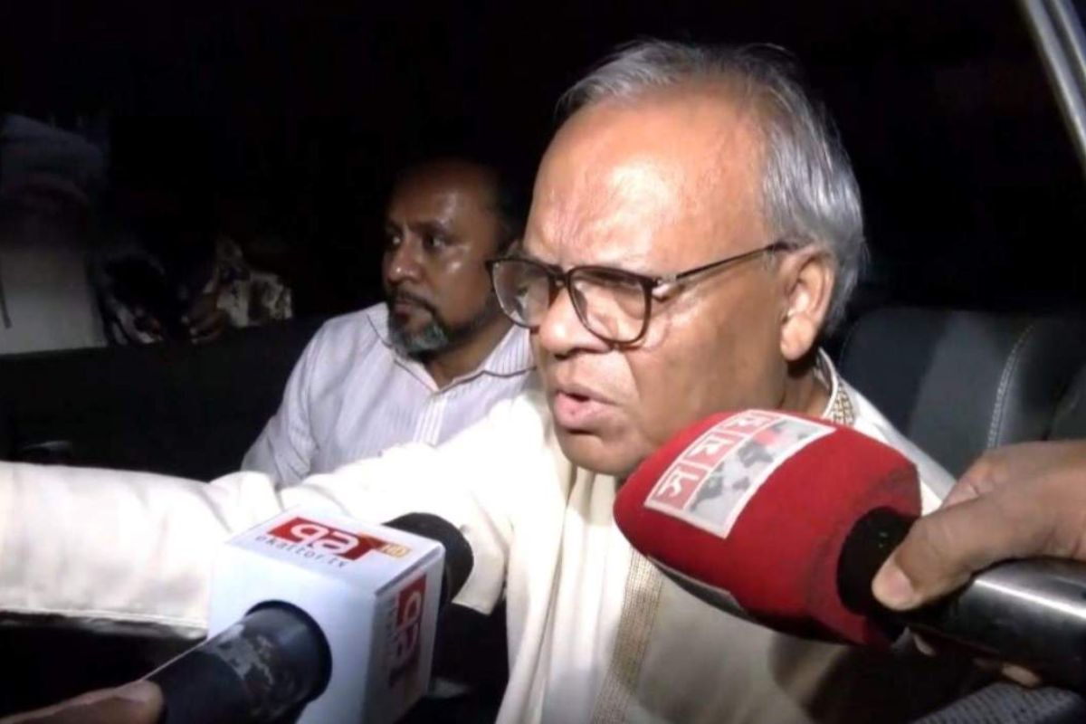সালাহউদ্দিন আহমেদের মৃত্যুতে রাজনীতিতে শূন্যতা তৈরি হয়েছে: রিজভী