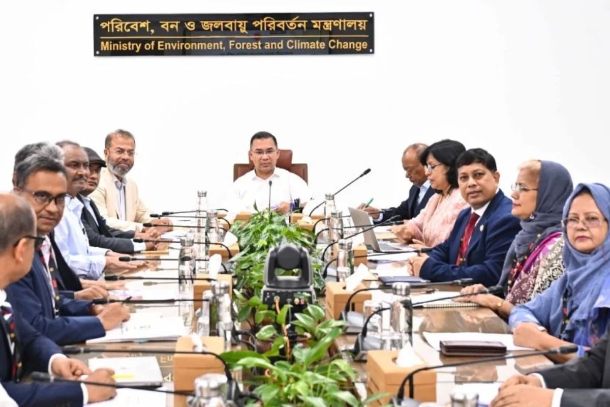 নির্ধারিত দায়িত্বের বাইরে গিয়েও পরিবেশ রক্ষায় কাজ করতে হবে: প্রধানমন্ত্রী
