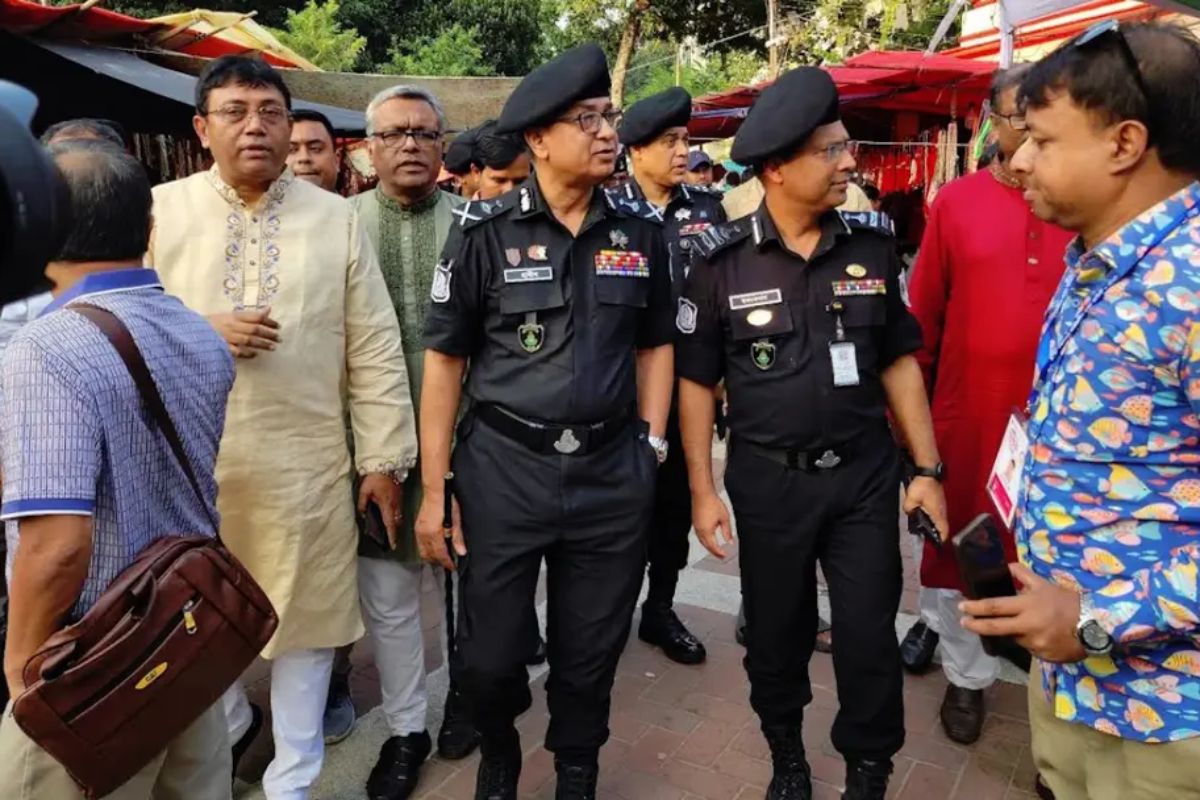 দুর্গাপূজায় বিশৃঙ্খলা সৃষ্টির চেষ্টা করলে তাৎক্ষণিক ব্যবস্থা: এসআরবি মহাপরিচালক
