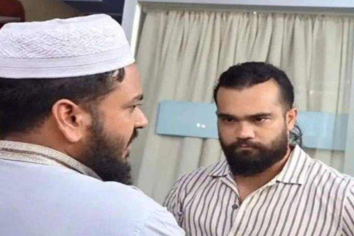টঙ্গীতে মাদ্রাসাশিক্ষককে চড়, অভিযুক্তকে খুঁজছে পুলিশ