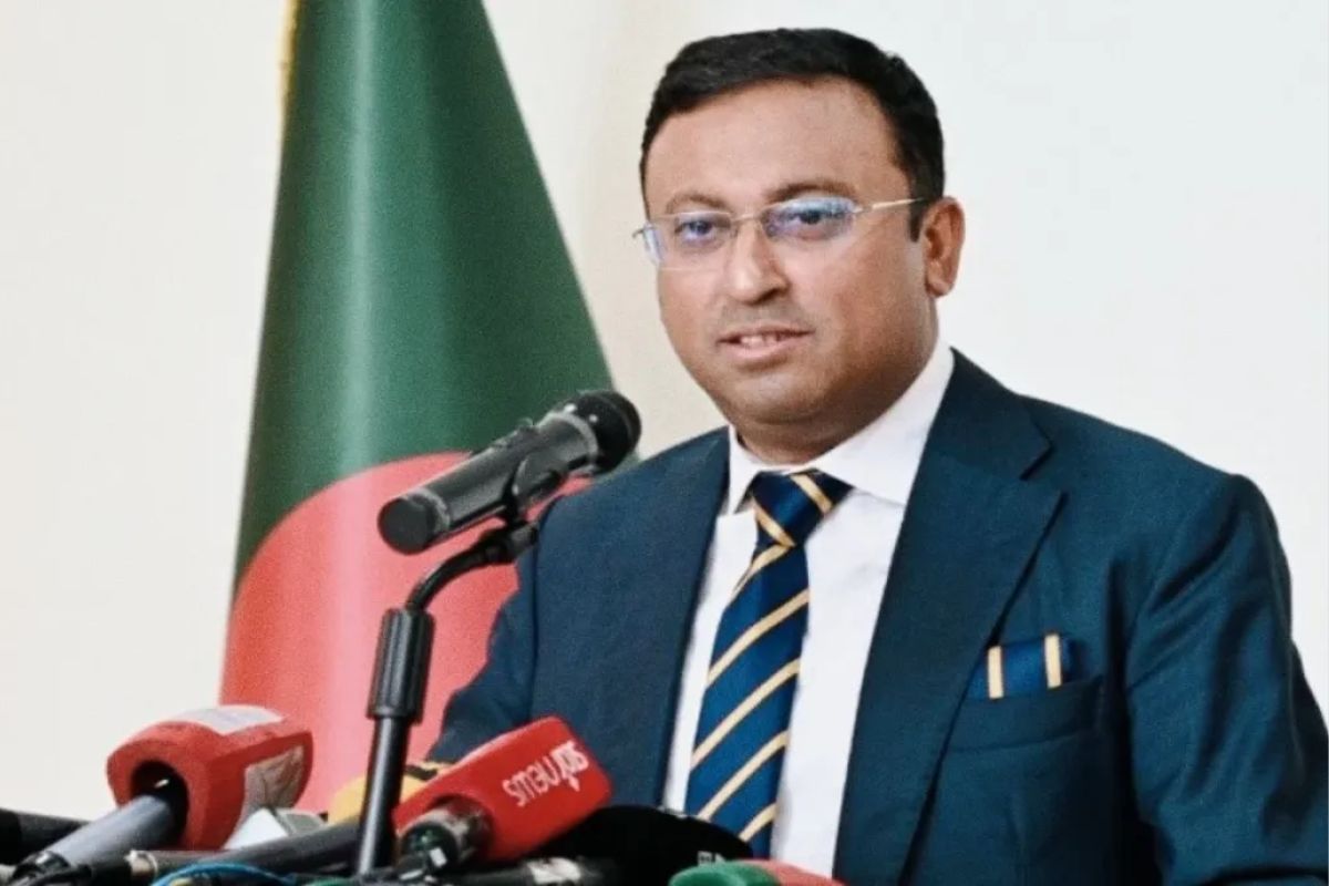 কমনওয়েলথ সম্মেলনে ভারপ্রাপ্ত পররাষ্ট্রমন্ত্রী হিসেবে যাচ্ছেন হুমায়ুন কবির