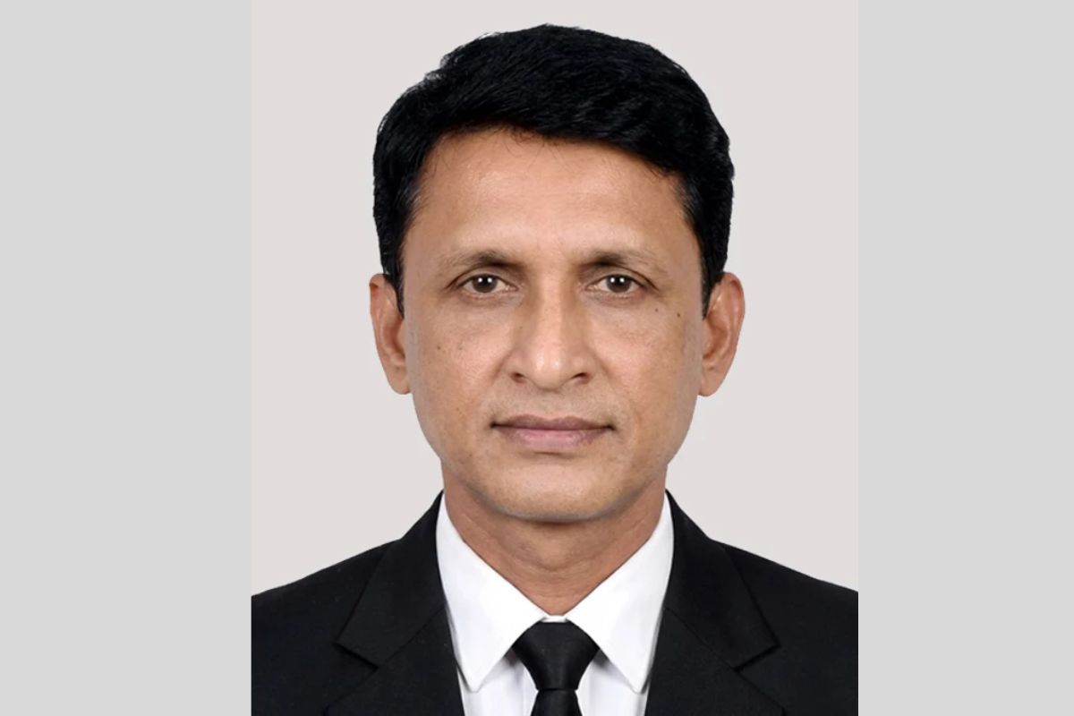 ঢাকা শিক্ষা বোর্ডের সচিব কামাল উদ্দিন হায়দার ওএসডি