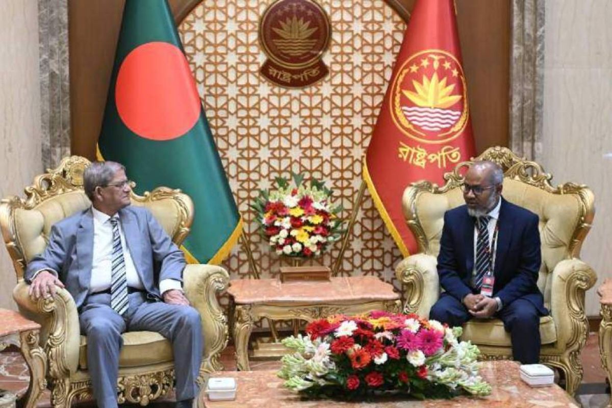 রাষ্ট্রপতির সঙ্গে জাবিপ্রবি উপাচার্যের সৌজন্য সাক্ষাৎ