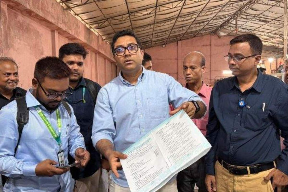 ৫ নভেম্বরের মধ্যে প্রাথমিকের সব বই সরবরাহের নির্দেশ প্রতিমন্ত্রীর