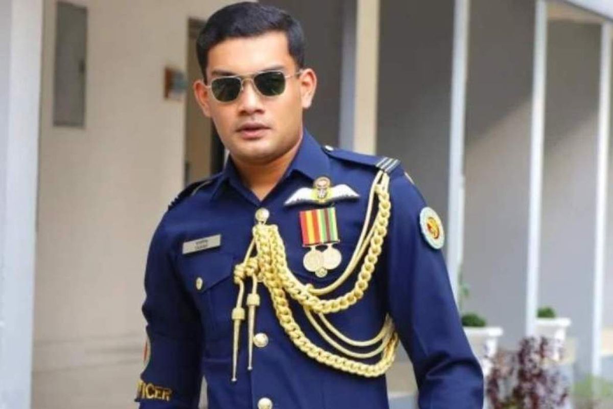 সাবেক ফ্লাইট লেফটেন্যান্ট তাহসিফ সাউরির দাফন সম্পন্ন