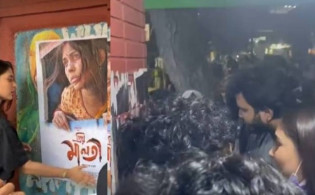 টিএসসিতে গিয়ে শিক্ষার্থীদের কাছে ক্ষমা চাইলেন মেহজাবীন