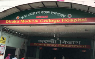 এবার ট্রাকের ধাক্কায় কবি নজরুল কলেজের শিক্ষার্থীর মৃত্যু
