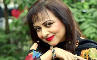 না ফেরার দেশে চিত্রনায়িকা অঞ্জনা