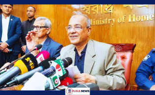 ভারত সীমান্তে বেড়া নির্মাণ বন্ধে বাধ্য হয়েছে