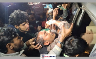 তিতুমীর কলেজের অনশনরতদের ১ জনকে আশঙ্কাজনক অবস্থায় ঢামেকে ভর্তি