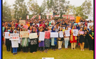 কুয়েটে ছাত্ররাজনীতি ও প্রশাসনকে ‘লাল কার্ড’ দেখাল সাধারণ শিক্ষার্থীরা