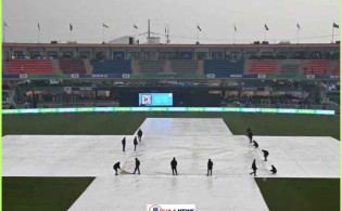 বৃষ্টিতে বাংলাদেশ-পাকিস্তান ম্যাচের টসে বিলম্ব