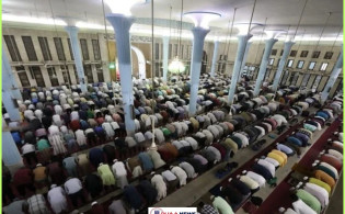 দেশের সব মসজিদে একই পদ্ধতিতে খতমে তারাবিহ নামাজ পড়ার আহ্বান