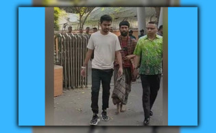 হিযবুতের মিছিল থেকে আটক রিকশাচালককে ছাড়িয়ে নিলেন উপদেষ্টা আসিফ