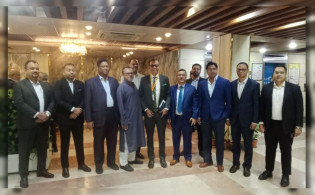 ডিএসইসহ ৭ স্টেকহোল্ডার নিয়ে বিএসইসি চেয়ারম্যানের বৈঠক