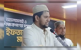 রাষ্ট্র এখনও পরিপূর্ণ স্বাধীন হয়নি: তথ্য উপদেষ্টা