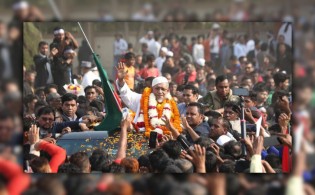 অস্ত্র মামলায় ১৭ বছরের সাজা থেকে খালাস পেলেন লুৎফুজ্জামান বাবর