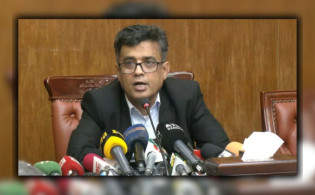 বাংলাদেশে চীনের স্বাস্থ্যসেবা প্রতিষ্ঠানের বিনিয়োগ চান প্রধান উপদেষ্টা