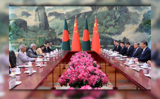 শি জিনপিংয়ের সঙ্গে প্রধান উপদেষ্টার বৈঠক