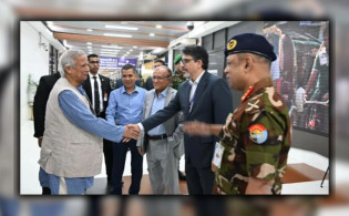 দেশে ফিরেছেন প্রধান উপদেষ্টা