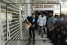তালা ভেঙে হলে ঢুকছে শিক্ষার্থীরা, উপাচার্যের পদত্যাগ দাবি