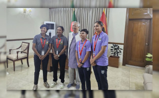 কাতারে প্রধান উপদেষ্টার সফরসঙ্গী হবেন ৪ নারী খেলোয়াড়