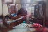 ব্যাংক কর্মকর্তার বাড়িতে ডাকাতি