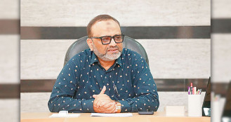 বিশ্ববিদ্যালয় প্রশাসনকে রাজনীতির বাইরে রাখতে চাই: ঢাবি উপাচার্য