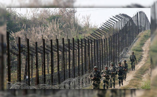 বাংলাদেশ সীমান্তেও ভারতের সতর্কতা