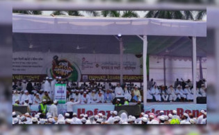 ভুলে যাবেন না, আমরা আপনাকে ক্ষমতায় বসিয়েছি : ড. ইউনূসকে হাসনাত