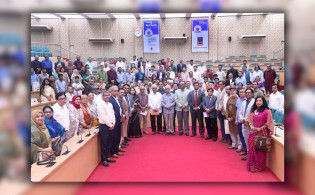 ঢাবি’র প্রায় ৩শ’ খ্যাতিমান গবেষককে সম্মাননা প্রদান