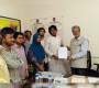 যানজট ও শব্দদূষণ নিয়ন্ত্রণের দাবিতে ঢাবি প্রক্টরকে শিক্ষার্থীদের স্মারকলিপি
