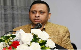 আ. লীগ কোনো কর্মকাণ্ড চালালেই কঠোর ব্যবস্থা: হুঁশিয়ারি পুলিশের ডিআইজির