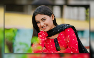 আহত হয়ে হাসপাতালে তটিনী
