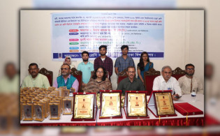 ঢাবির ১০ শিক্ষার্থী পেলেন ‘নুরুল ইসলাম স্মারক ট্রাস্ট ফান্ড বৃত্তি’