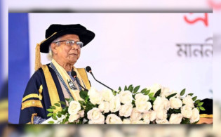 বর্তমানে চলছে ধ্বংসাত্মক অর্থনীতির সভ্যতা: প্রধান উপদেষ্টা