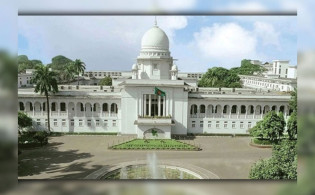 আওয়ামীপন্থি সেই ৬১ আইনজীবীর জামিন স্থগিত