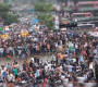 বৃষ্টি উপেক্ষা করে শাহবাগ অবরোধ