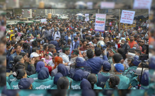 পৌনে ৪ লাখ শিক্ষকের কর্মবিরতি ঘোষণা